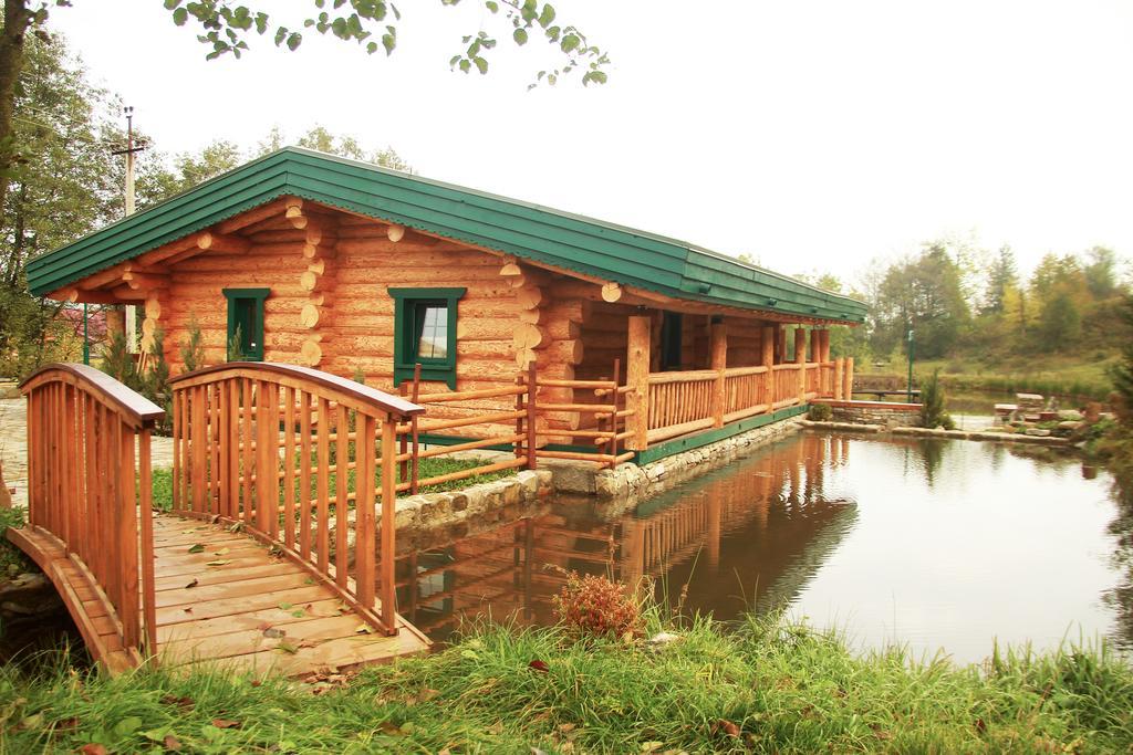 Kosmach Eco House Butinarヴィラ エクステリア 写真